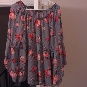 Floral flower rose top blouse with slit sleeves